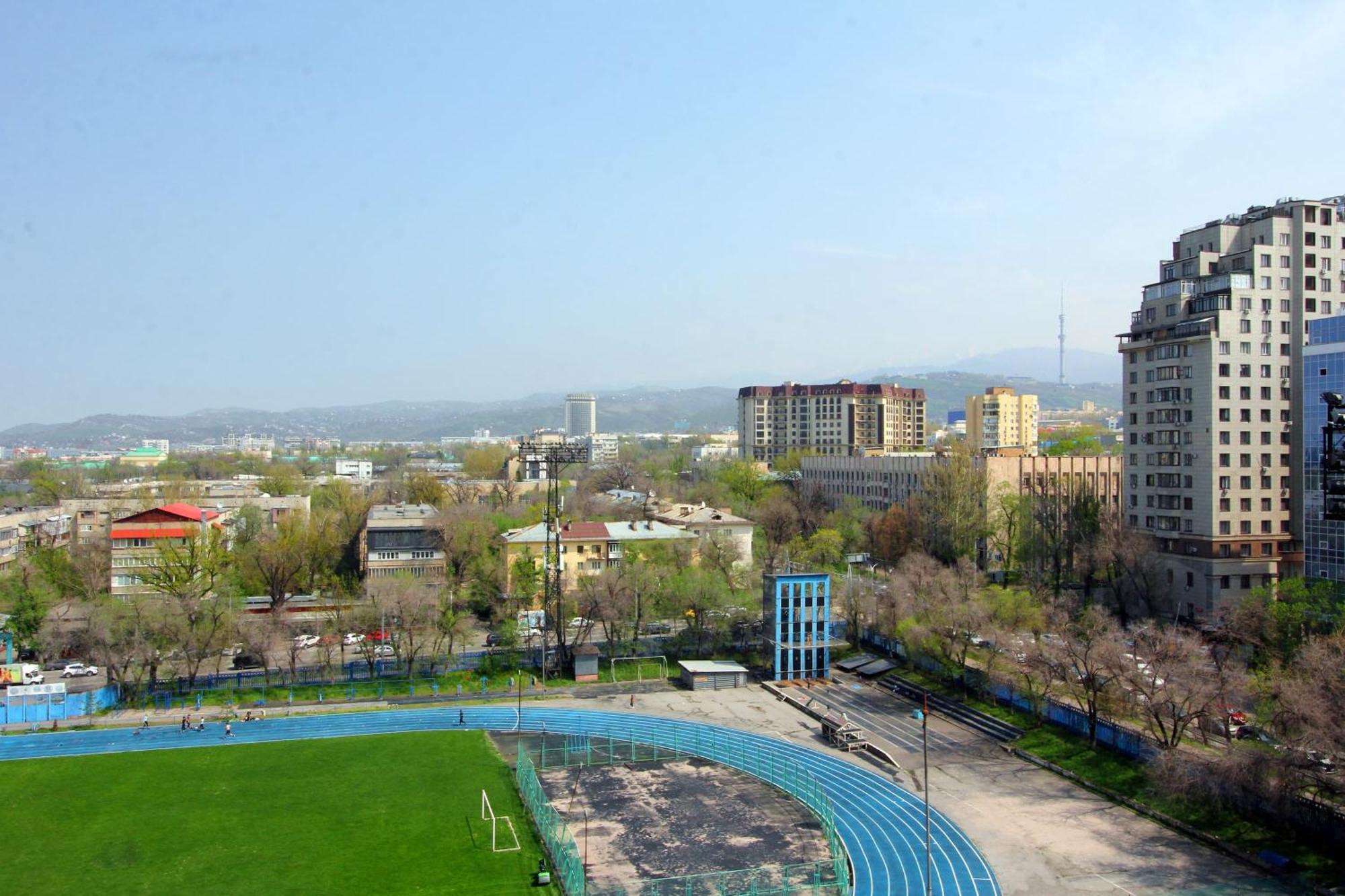 Almaty Cozy Apart Hotel Zewnętrze zdjęcie