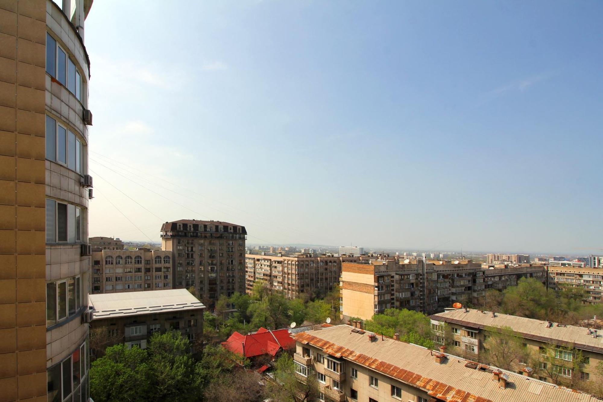 Almaty Cozy Apart Hotel Zewnętrze zdjęcie
