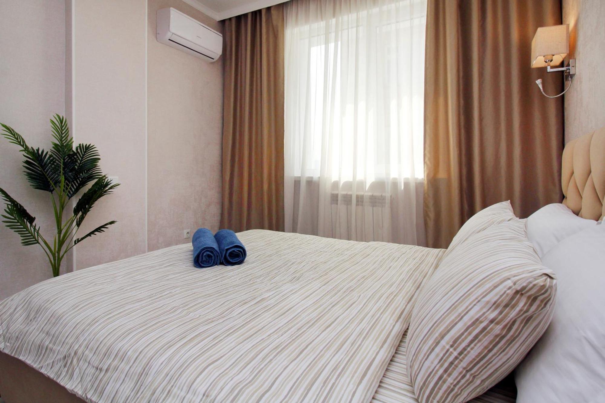 Almaty Cozy Apart Hotel Zewnętrze zdjęcie